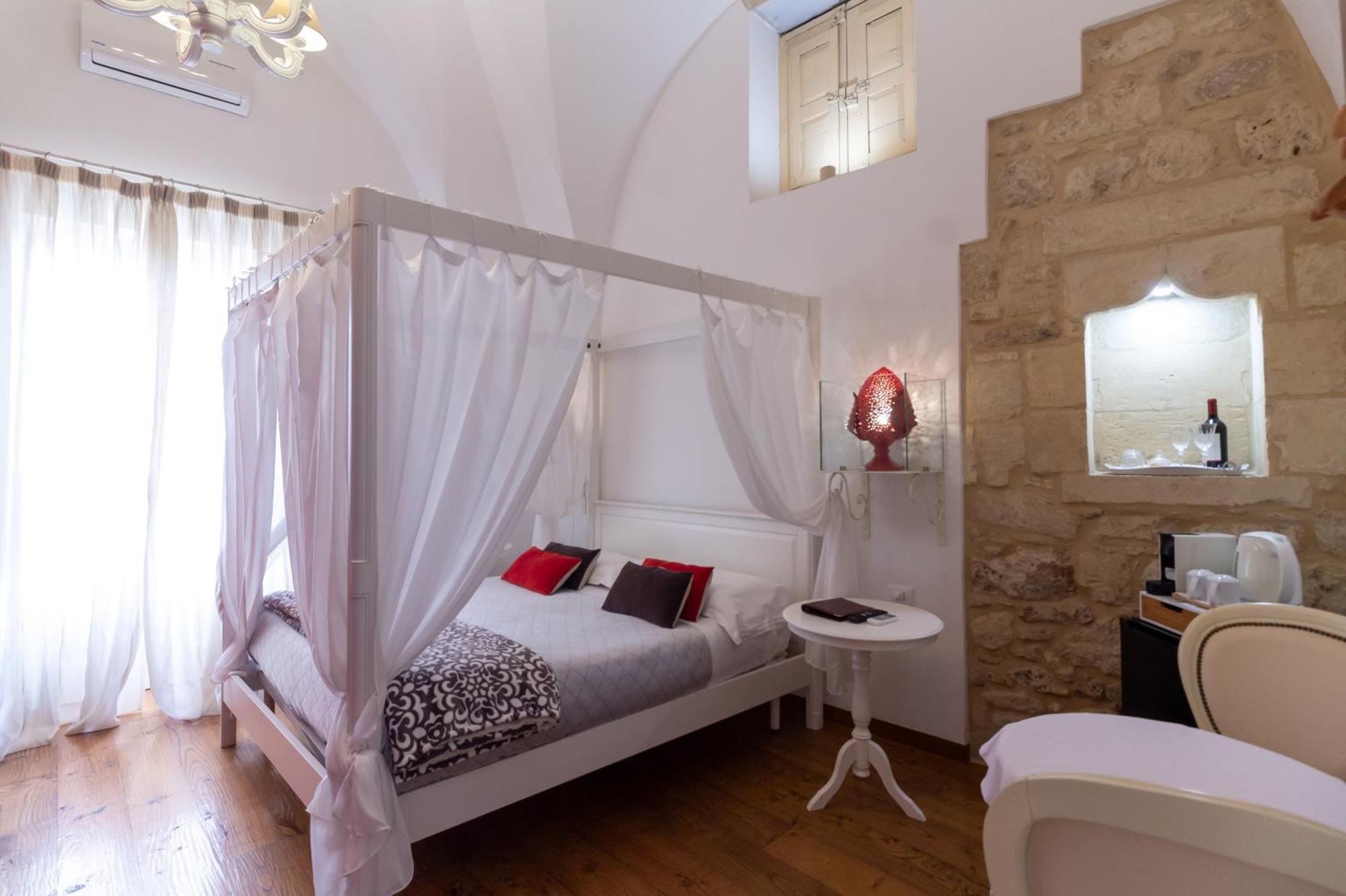 Le Nicchie Luxury Couette-café 2*